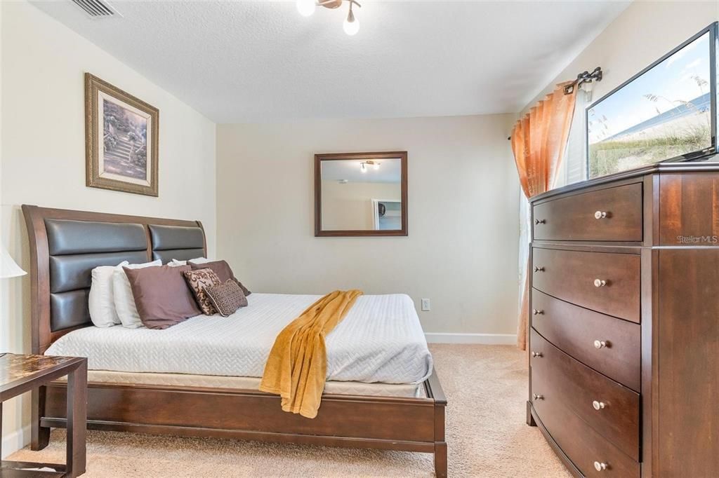 В аренду: $3,200 (5 спален, 5 ванн, 3081 Квадратных фут)