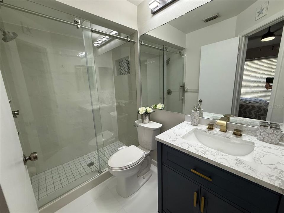 В аренду: $1,650 (2 спален, 2 ванн, 1170 Квадратных фут)