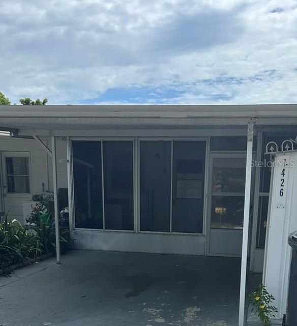 For Rent: $925 (2 beds, 1 baths, 800 Square Feet)