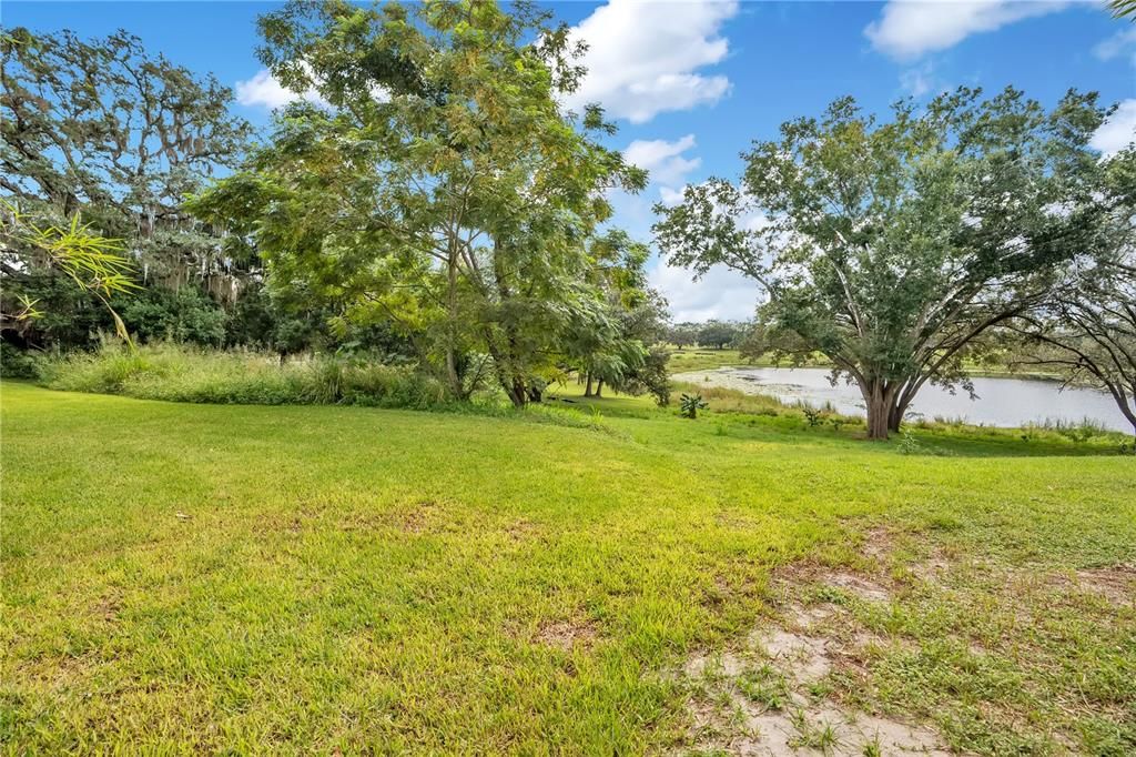 En Venta: $650,000 (4 camas, 3 baños, 3630 Pies cuadrados)
