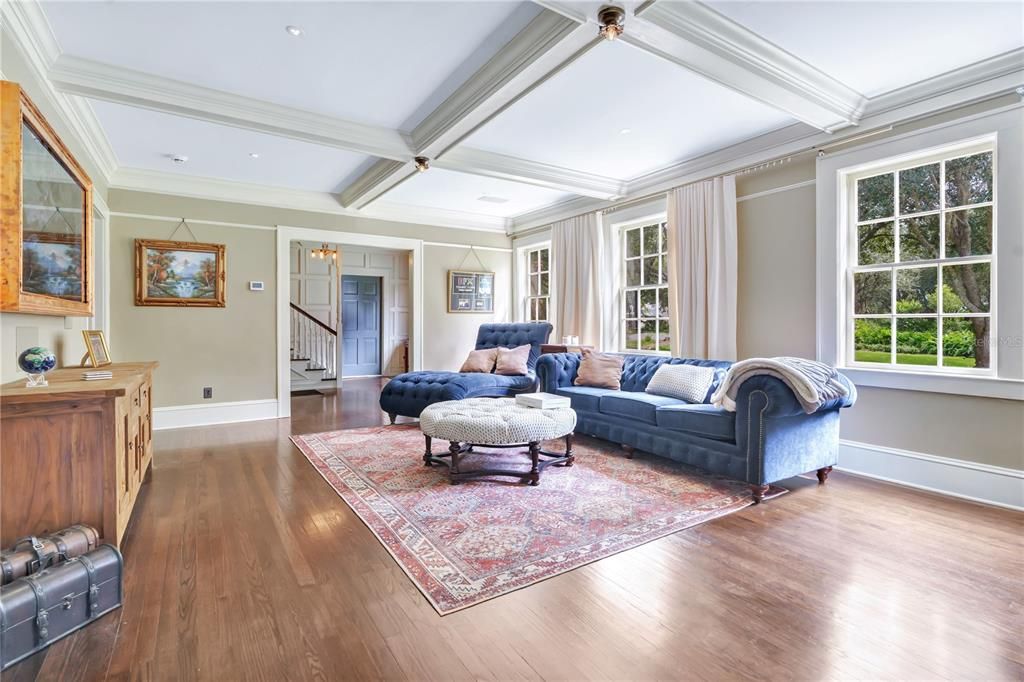 En Venta: $650,000 (4 camas, 3 baños, 3630 Pies cuadrados)
