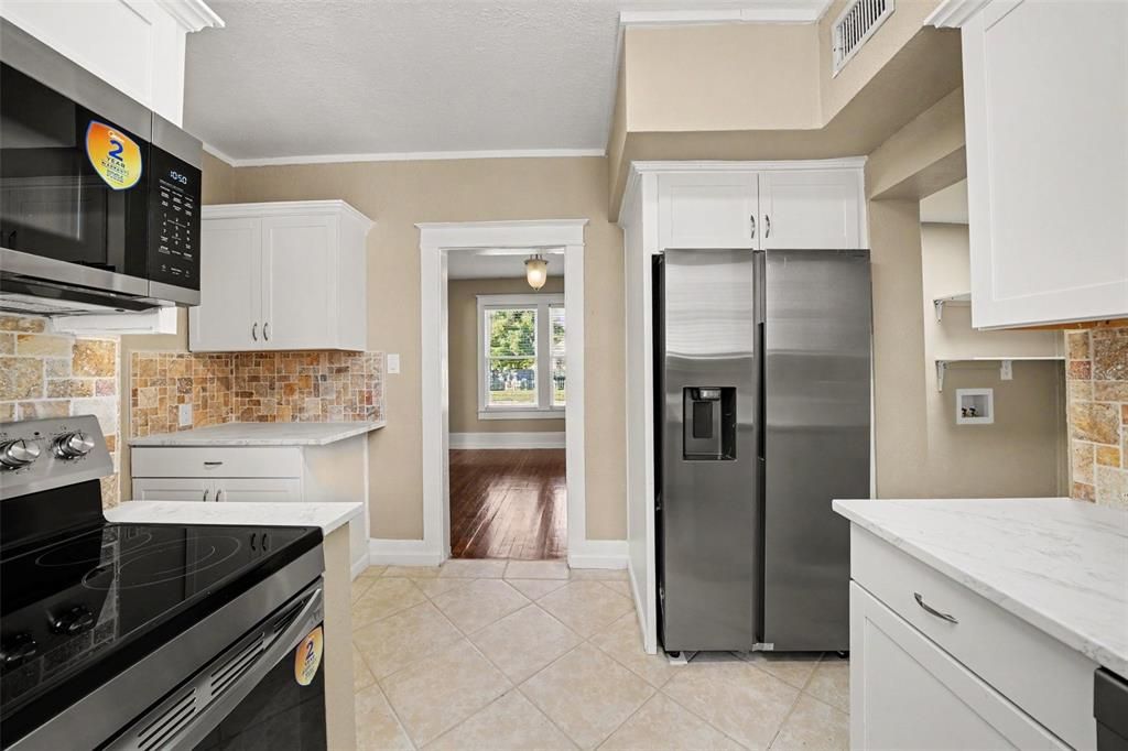 For Sale: $454,900 (4 beds, 2 baths, 1532 Square Feet)