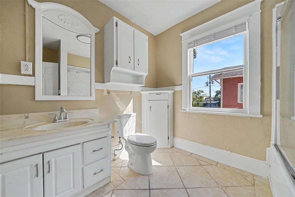 For Sale: $454,900 (4 beds, 2 baths, 1532 Square Feet)