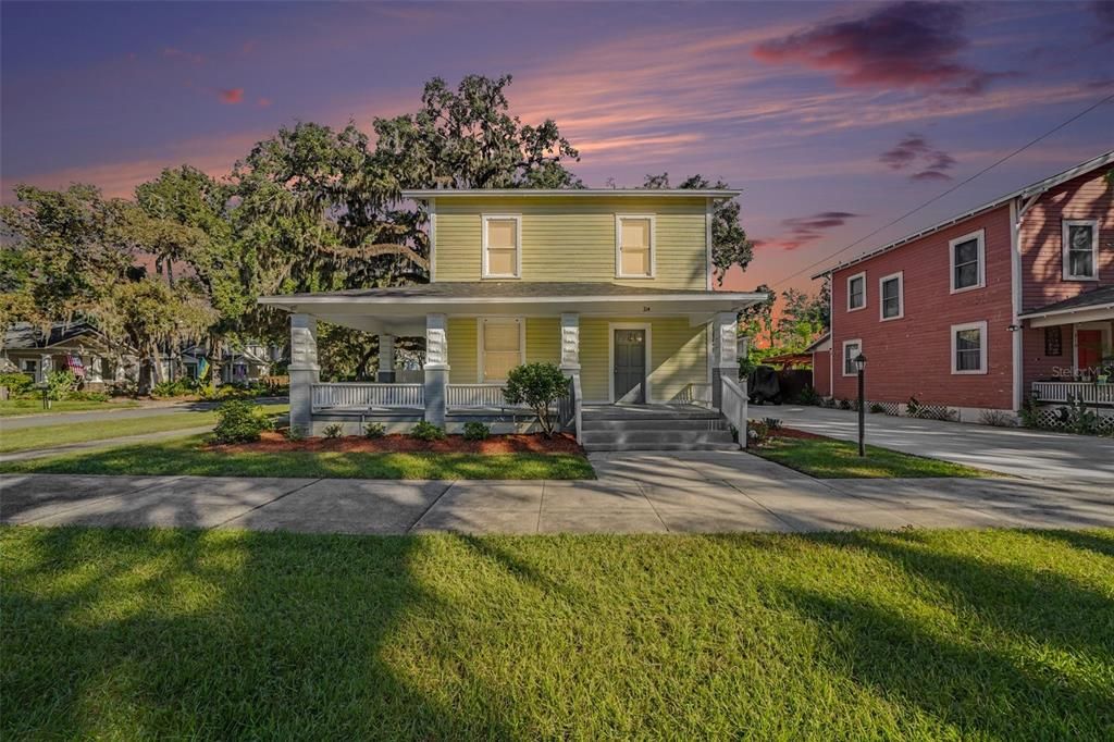 For Sale: $454,900 (4 beds, 2 baths, 1532 Square Feet)