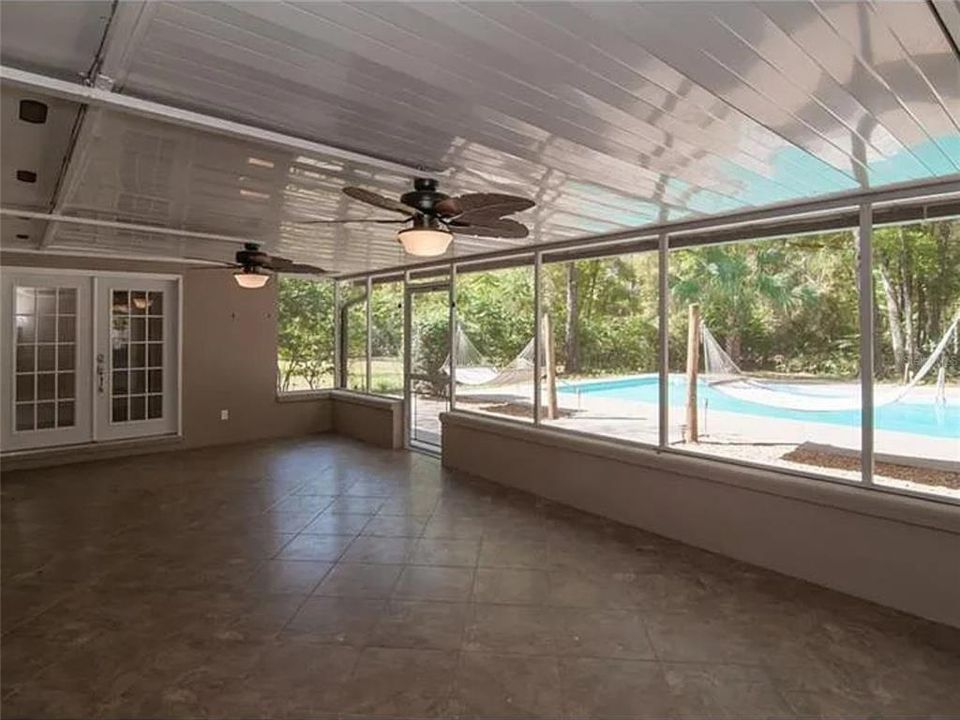 For Sale: $399,990 (4 beds, 2 baths, 2001 Square Feet)