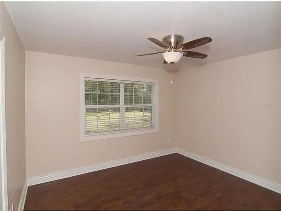 For Sale: $399,990 (4 beds, 2 baths, 2001 Square Feet)