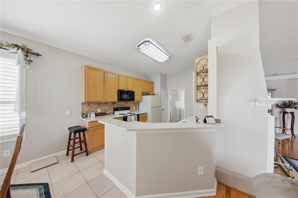 En Venta: $525,000 (3 camas, 2 baños, 1683 Pies cuadrados)