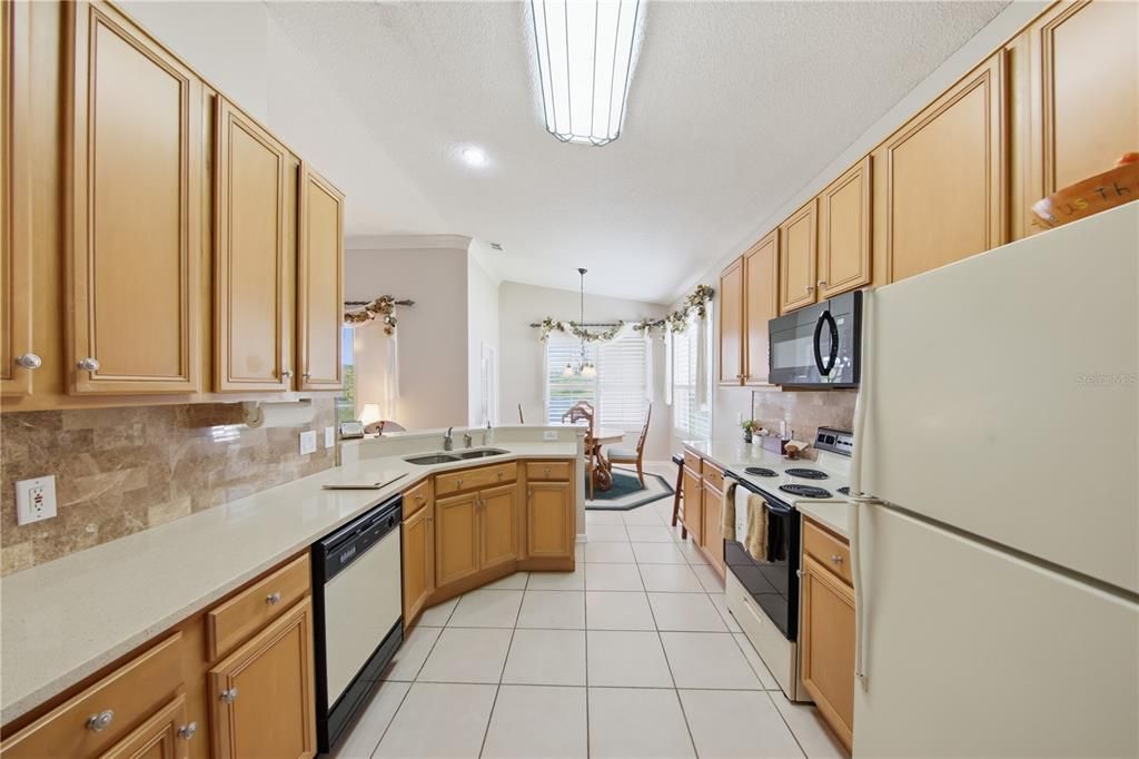 En Venta: $525,000 (3 camas, 2 baños, 1683 Pies cuadrados)