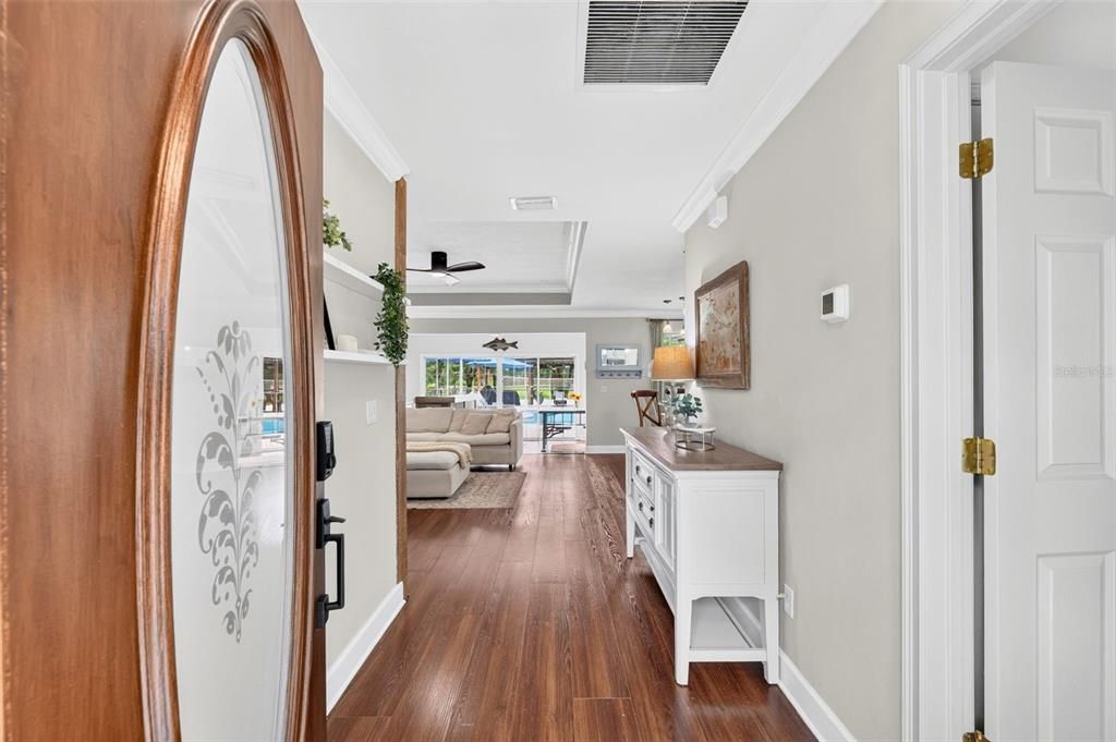 For Sale: $599,900 (4 beds, 2 baths, 1912 Square Feet)