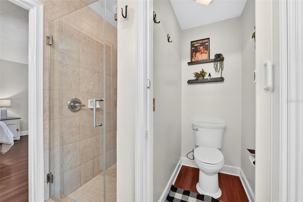 For Sale: $599,900 (4 beds, 2 baths, 1912 Square Feet)