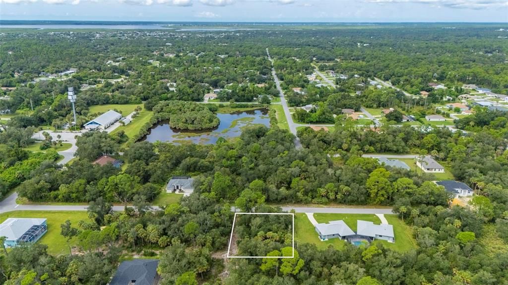 Под контрактом: $11,000 (0.23 acres)