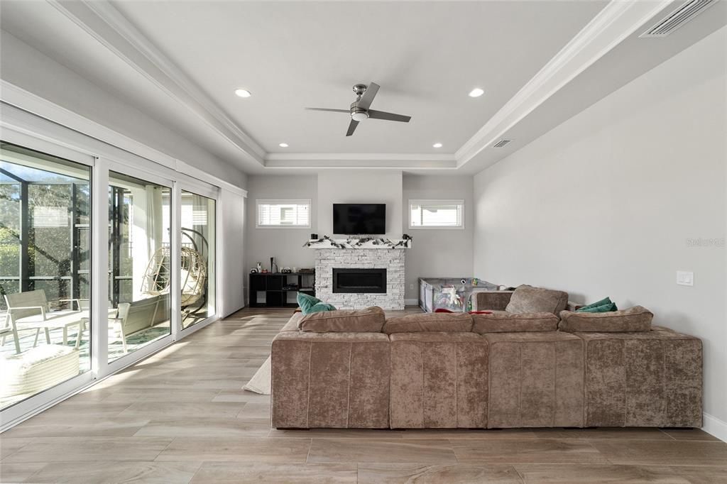 For Rent: $3,600 (3 beds, 2 baths, 2127 Square Feet)