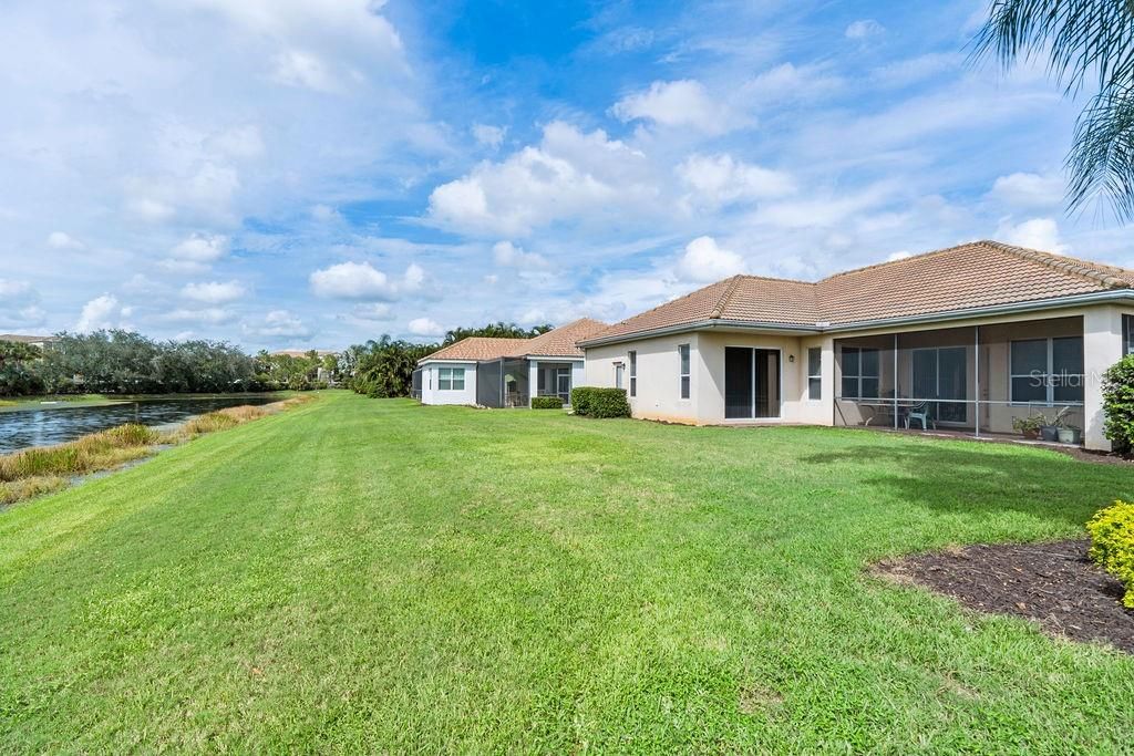 For Sale: $659,990 (4 beds, 3 baths, 2304 Square Feet)