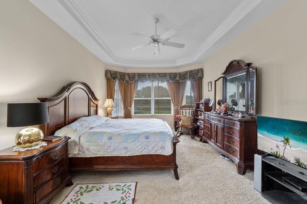 For Sale: $659,990 (4 beds, 3 baths, 2304 Square Feet)
