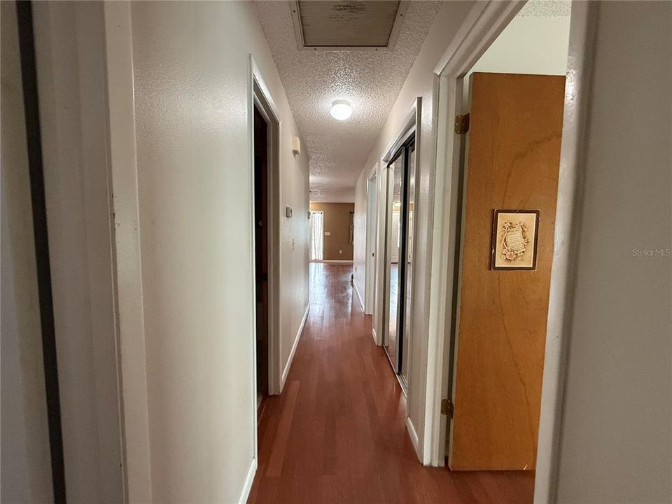 В аренду: $2,375 (3 спален, 2 ванн, 1275 Квадратных фут)