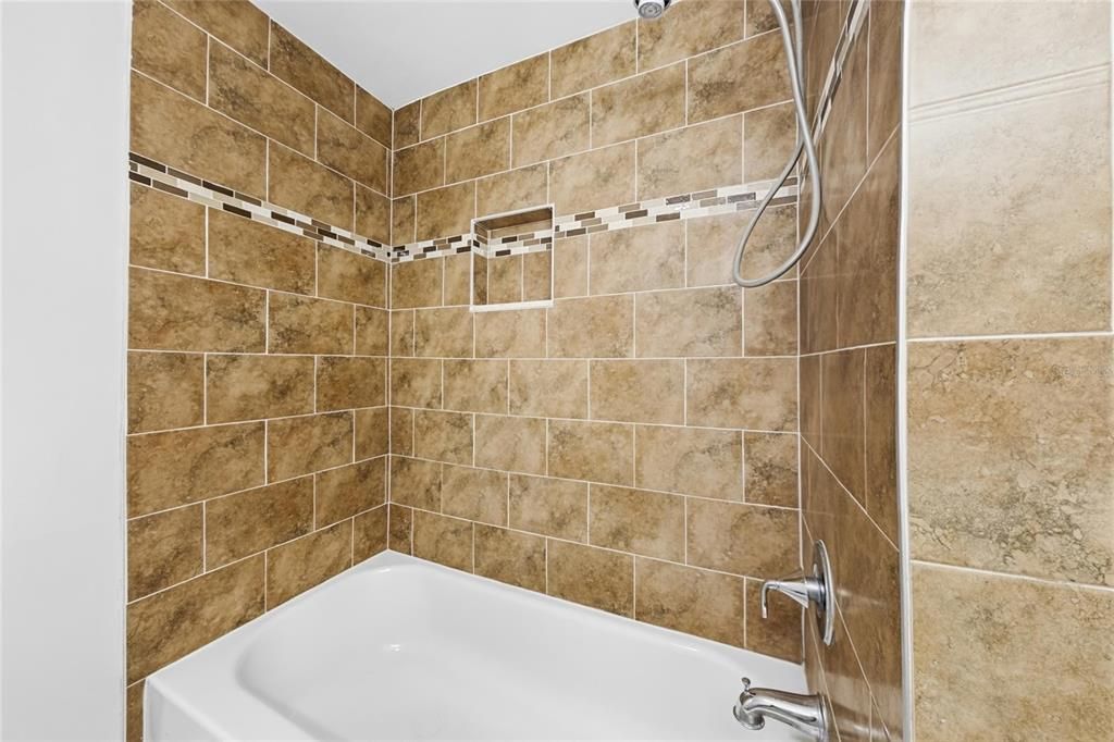 For Sale: $249,900 (2 beds, 2 baths, 1513 Square Feet)