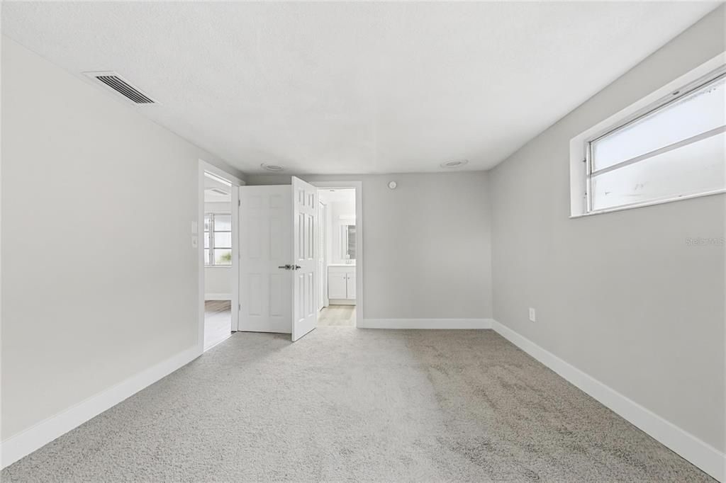 For Sale: $249,900 (2 beds, 2 baths, 1513 Square Feet)