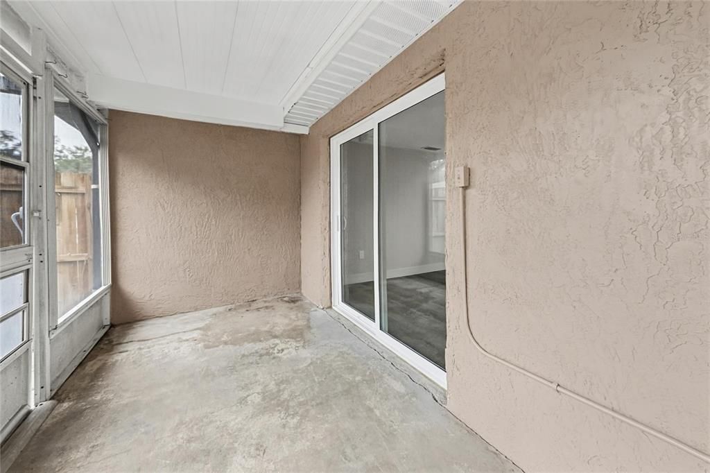 For Sale: $249,900 (2 beds, 2 baths, 1513 Square Feet)