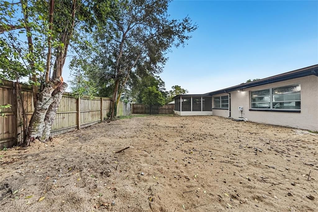For Sale: $249,900 (2 beds, 2 baths, 1513 Square Feet)