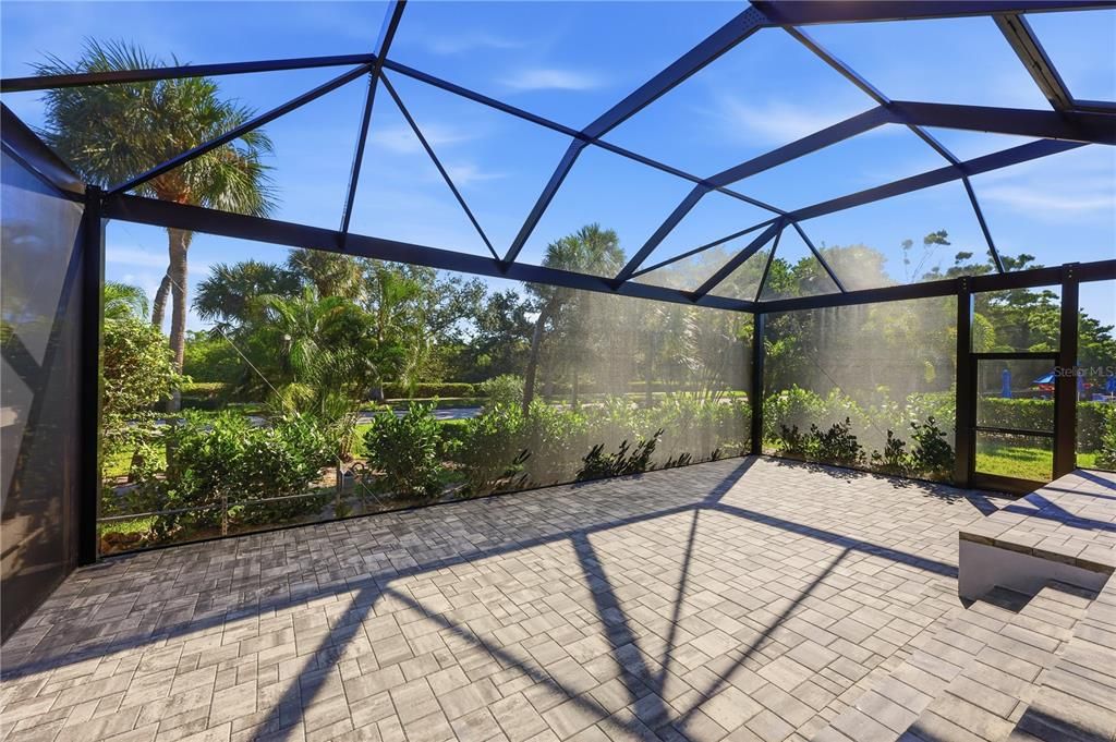 En Venta: $1,450,000 (3 camas, 2 baños, 2204 Pies cuadrados)