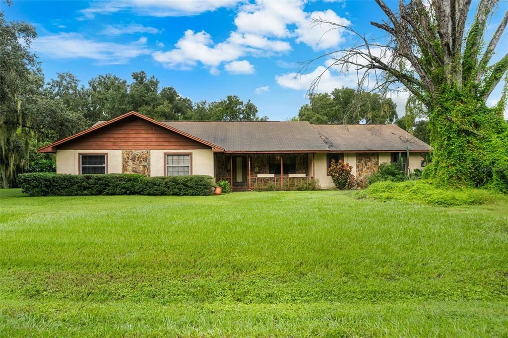 На продажу: $275,000 (3 спален, 2 ванн, 2631 Квадратных фут)