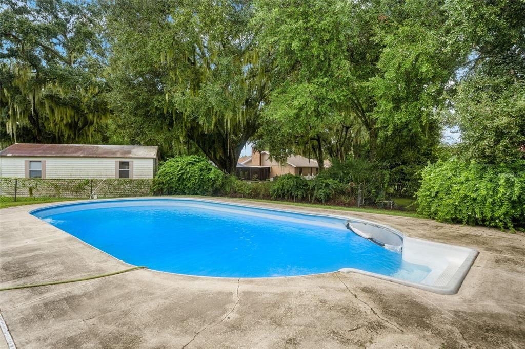 На продажу: $275,000 (3 спален, 2 ванн, 2631 Квадратных фут)