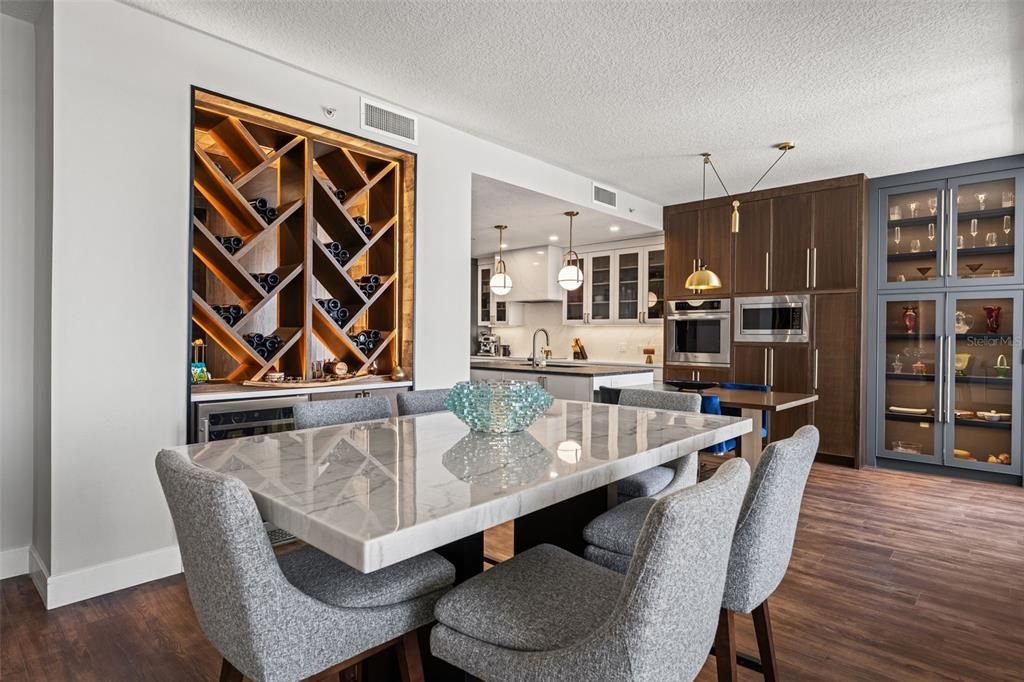 For Sale: $2,000,000 (3 beds, 4 baths, 4244 Square Feet)