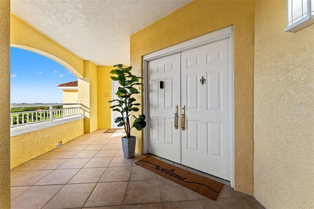 For Sale: $2,000,000 (3 beds, 4 baths, 4244 Square Feet)