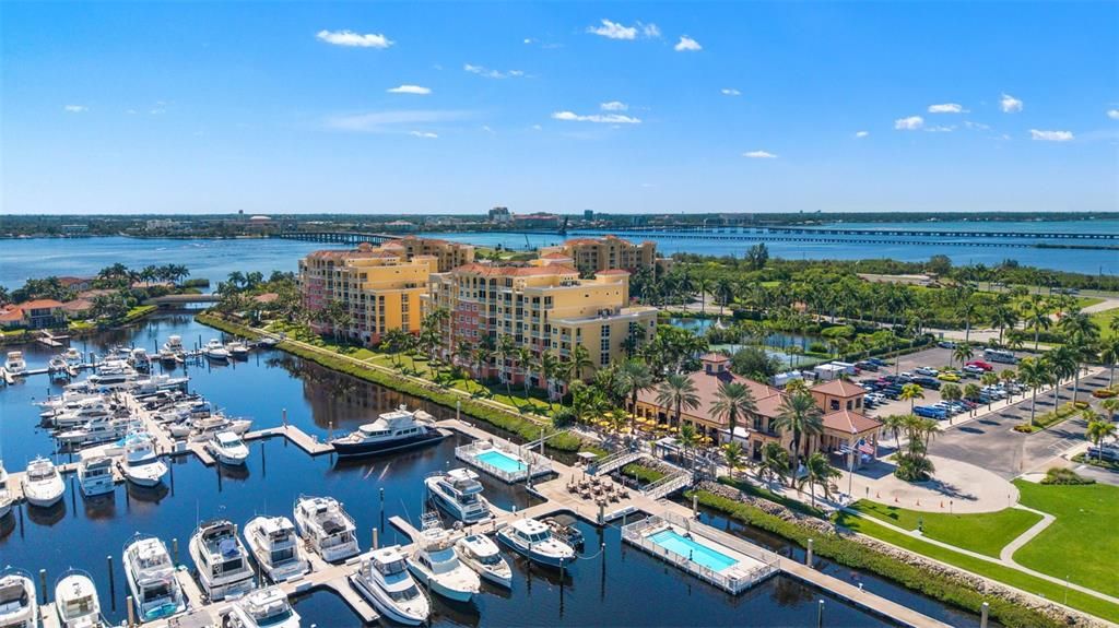 For Sale: $2,000,000 (3 beds, 4 baths, 4244 Square Feet)