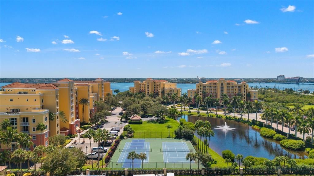 For Sale: $2,000,000 (3 beds, 4 baths, 4244 Square Feet)