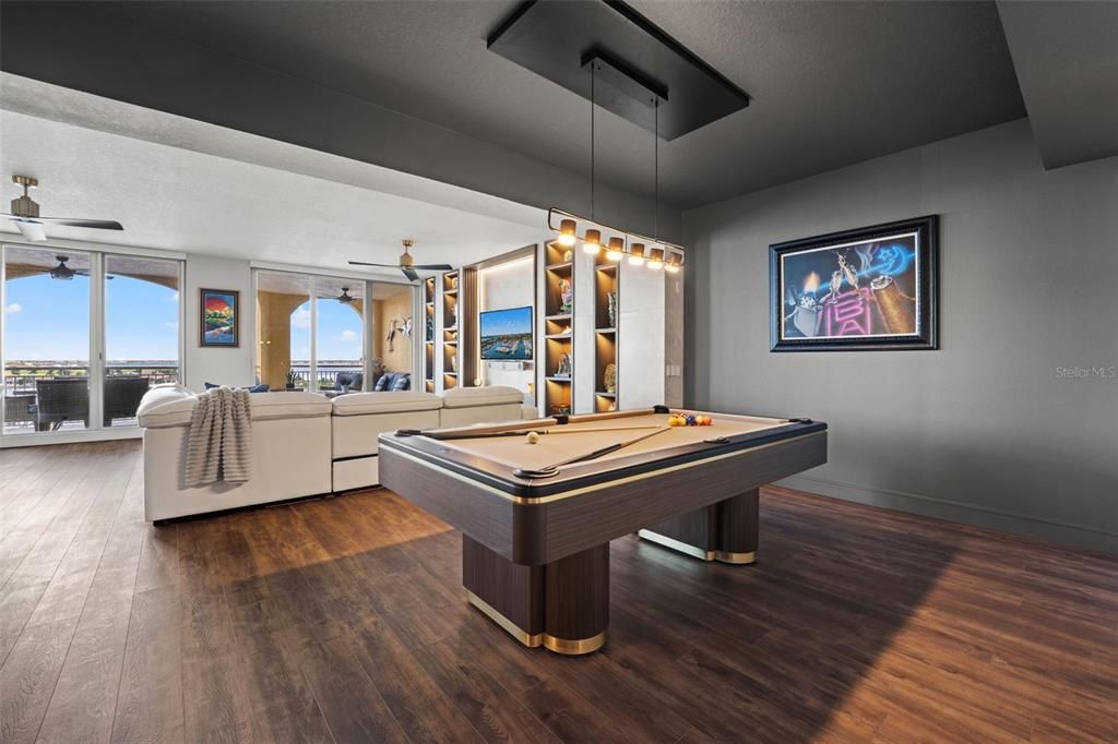 For Sale: $2,000,000 (3 beds, 4 baths, 4244 Square Feet)