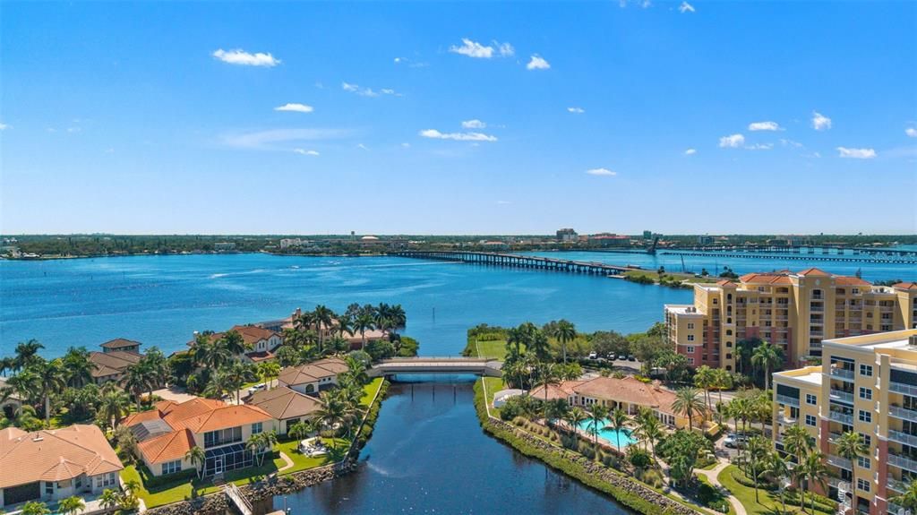 For Sale: $2,000,000 (3 beds, 4 baths, 4244 Square Feet)