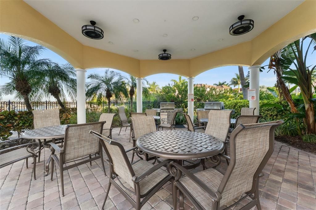 For Sale: $2,000,000 (3 beds, 4 baths, 4244 Square Feet)
