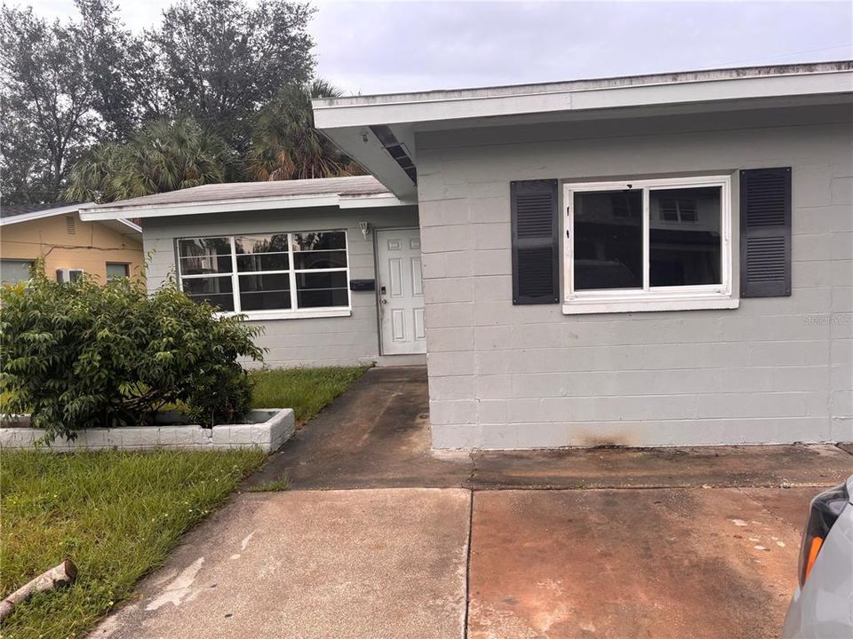 For Rent: $1,890 (3 beds, 1 baths, 1070 Square Feet)