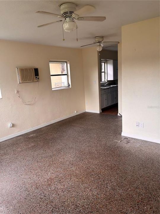 For Rent: $1,890 (3 beds, 1 baths, 1070 Square Feet)