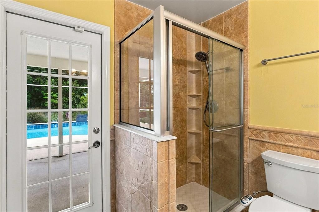 For Sale: $379,900 (3 beds, 2 baths, 1662 Square Feet)