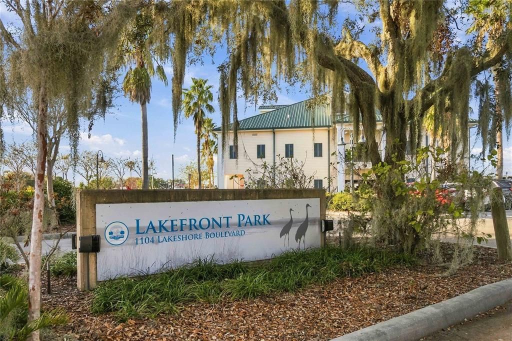 For Sale: $379,900 (3 beds, 2 baths, 1662 Square Feet)