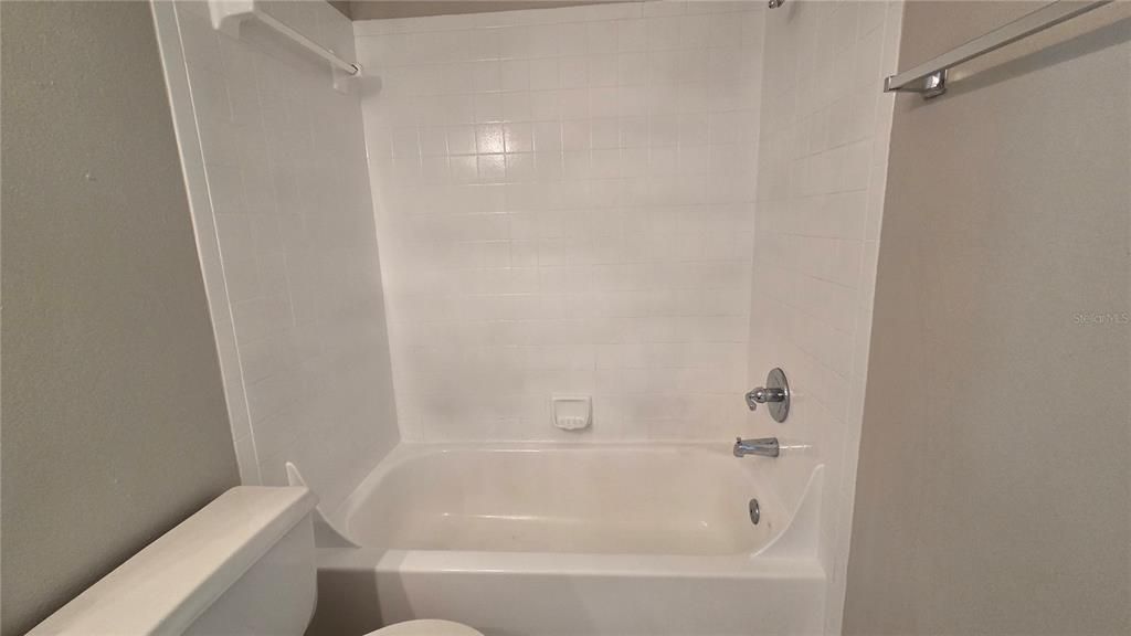 En Venta: $140,000 (2 camas, 2 baños, 829 Pies cuadrados)