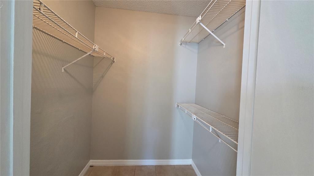 En Venta: $140,000 (2 camas, 2 baños, 829 Pies cuadrados)