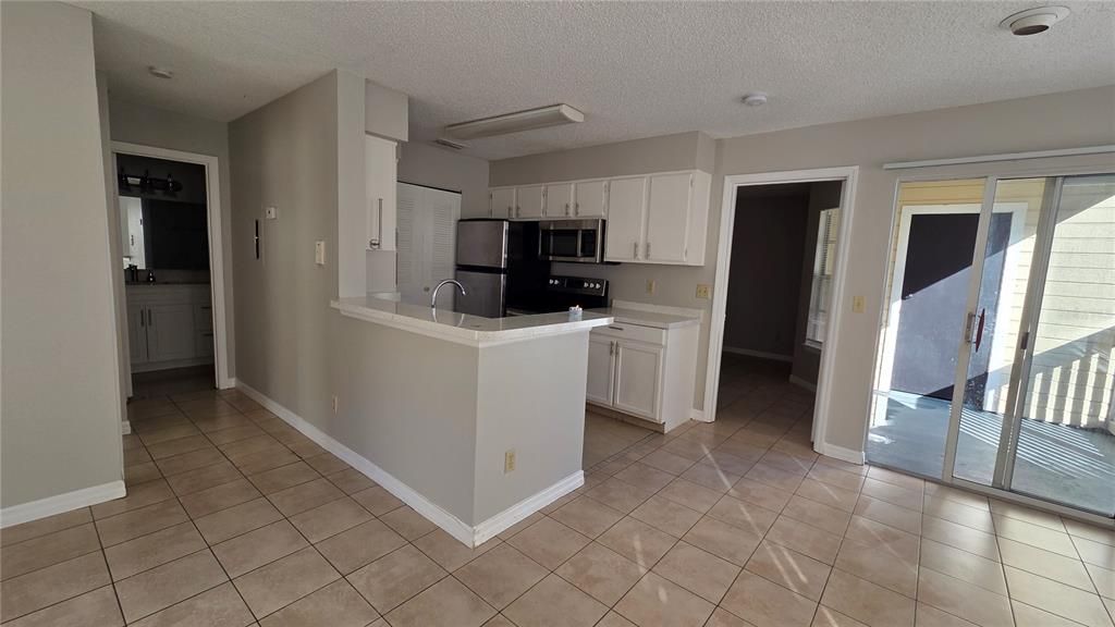 En Venta: $140,000 (2 camas, 2 baños, 829 Pies cuadrados)