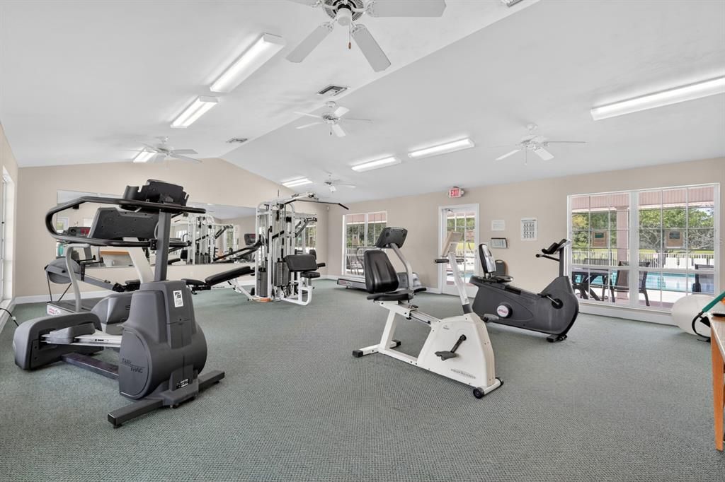 For Sale: $335,000 (2 beds, 2 baths, 1687 Square Feet)