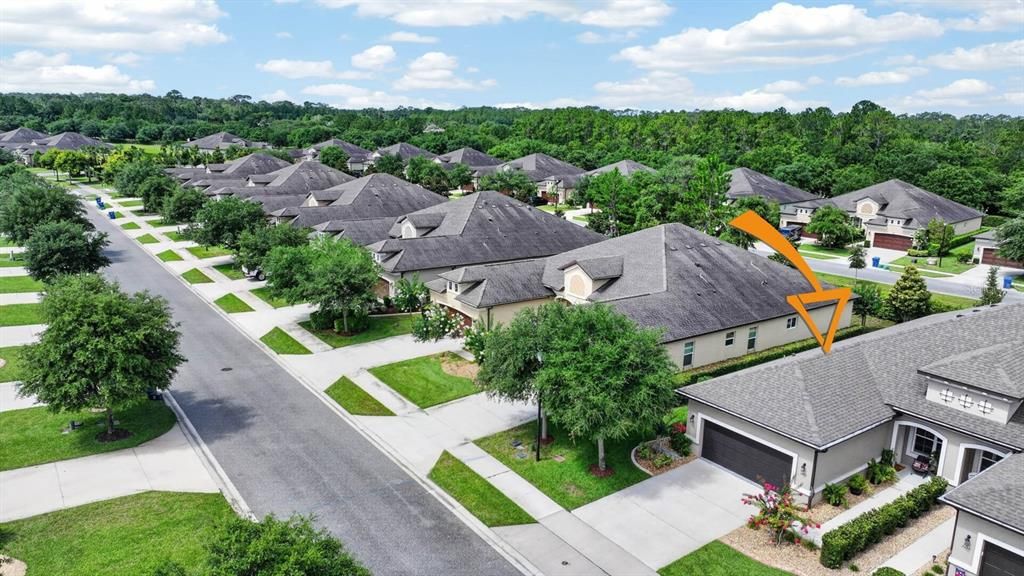 For Sale: $335,000 (2 beds, 2 baths, 1687 Square Feet)