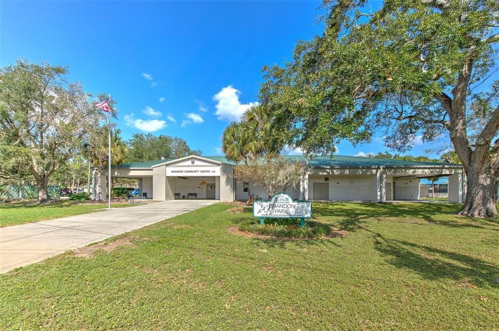 For Sale: $389,900 (3 beds, 2 baths, 1678 Square Feet)