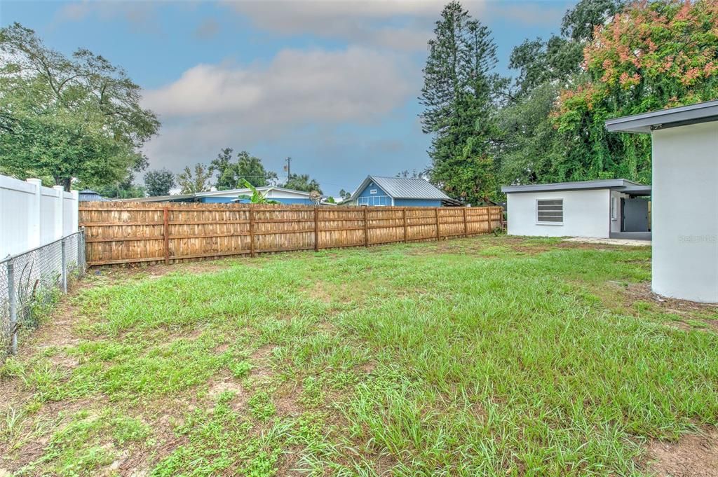 For Sale: $389,900 (3 beds, 2 baths, 1678 Square Feet)