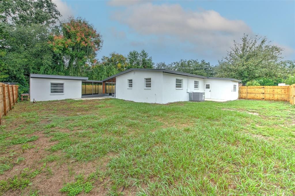 For Sale: $389,900 (3 beds, 2 baths, 1678 Square Feet)