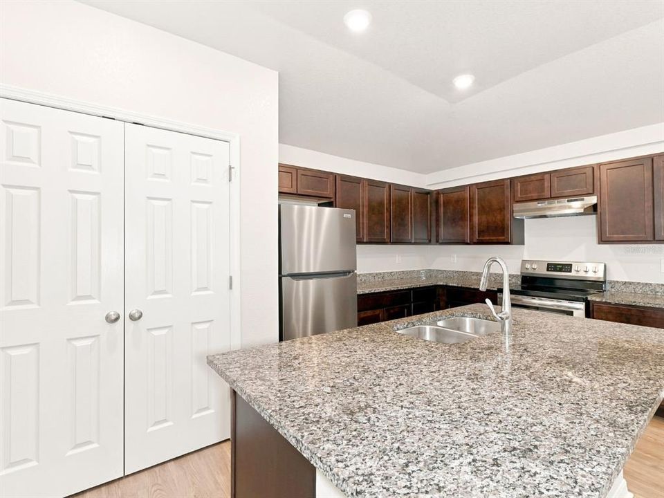 For Sale: $399,900 (4 beds, 0 baths, 2270 Square Feet)