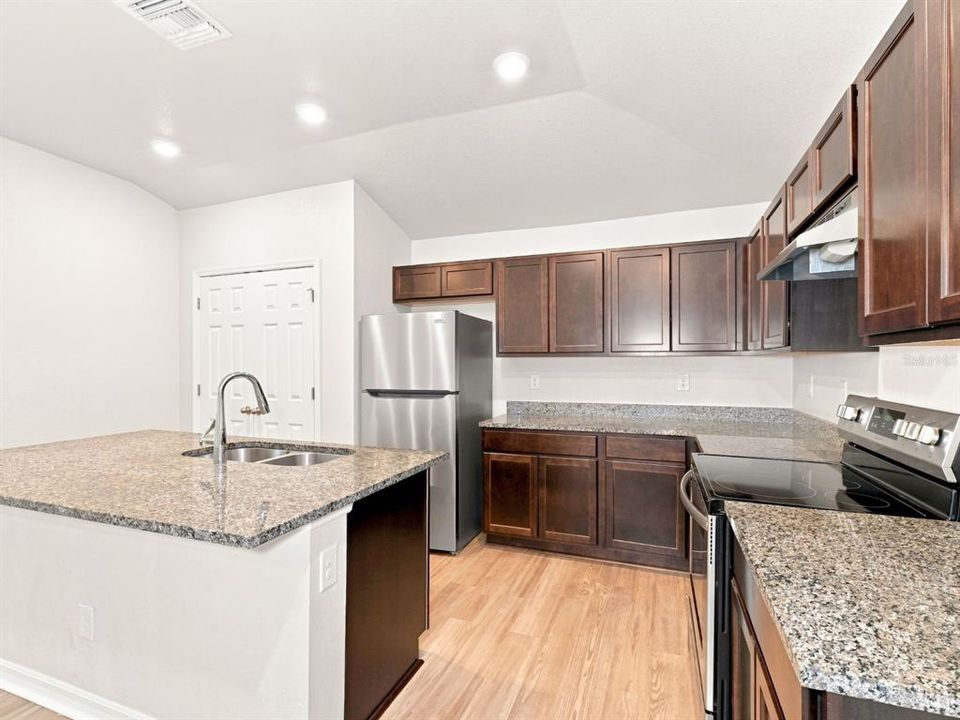 For Sale: $399,900 (4 beds, 0 baths, 2270 Square Feet)