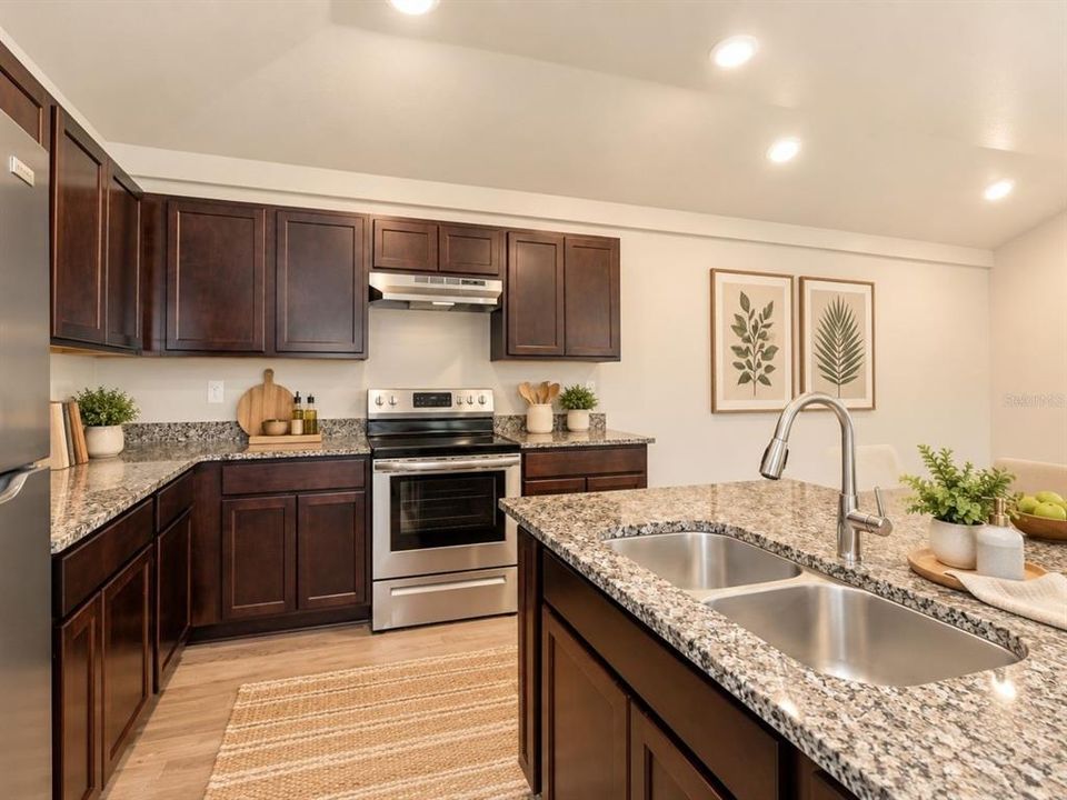 For Sale: $399,900 (4 beds, 0 baths, 2270 Square Feet)