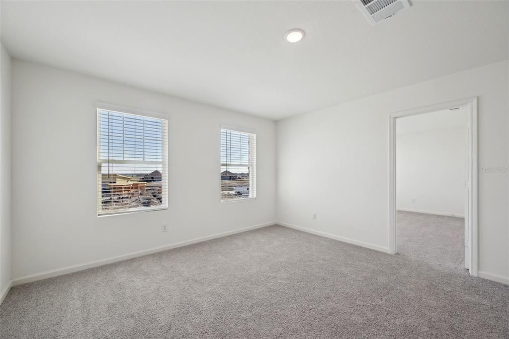 For Sale: $321,990 (3 beds, 2 baths, 1826 Square Feet)