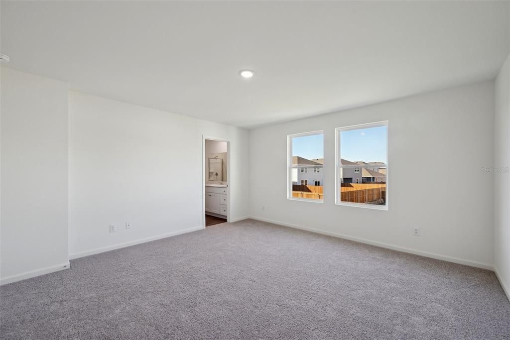 For Sale: $321,990 (3 beds, 2 baths, 1826 Square Feet)